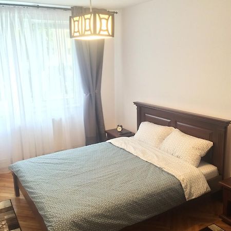 Apartment Krondays Braşov Extérieur photo