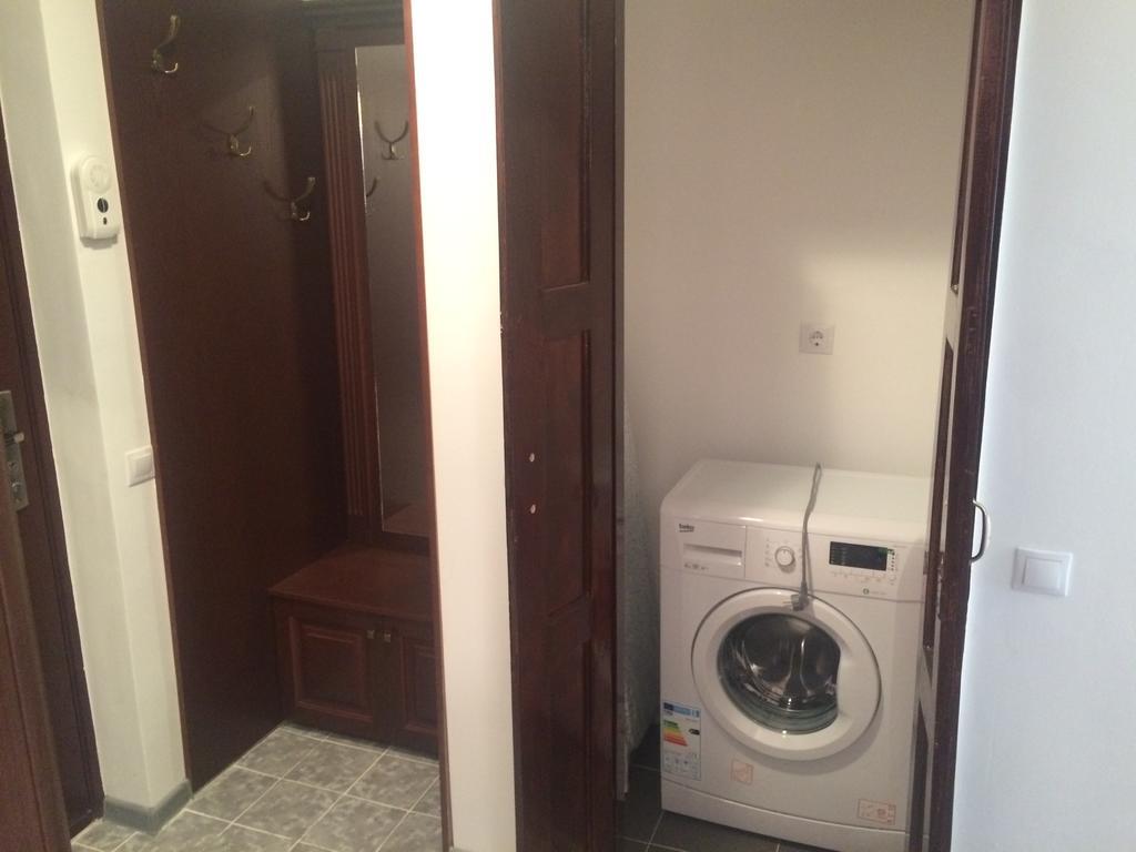 Apartment Krondays Braşov Extérieur photo